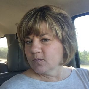 Meet your Posher, Shellie